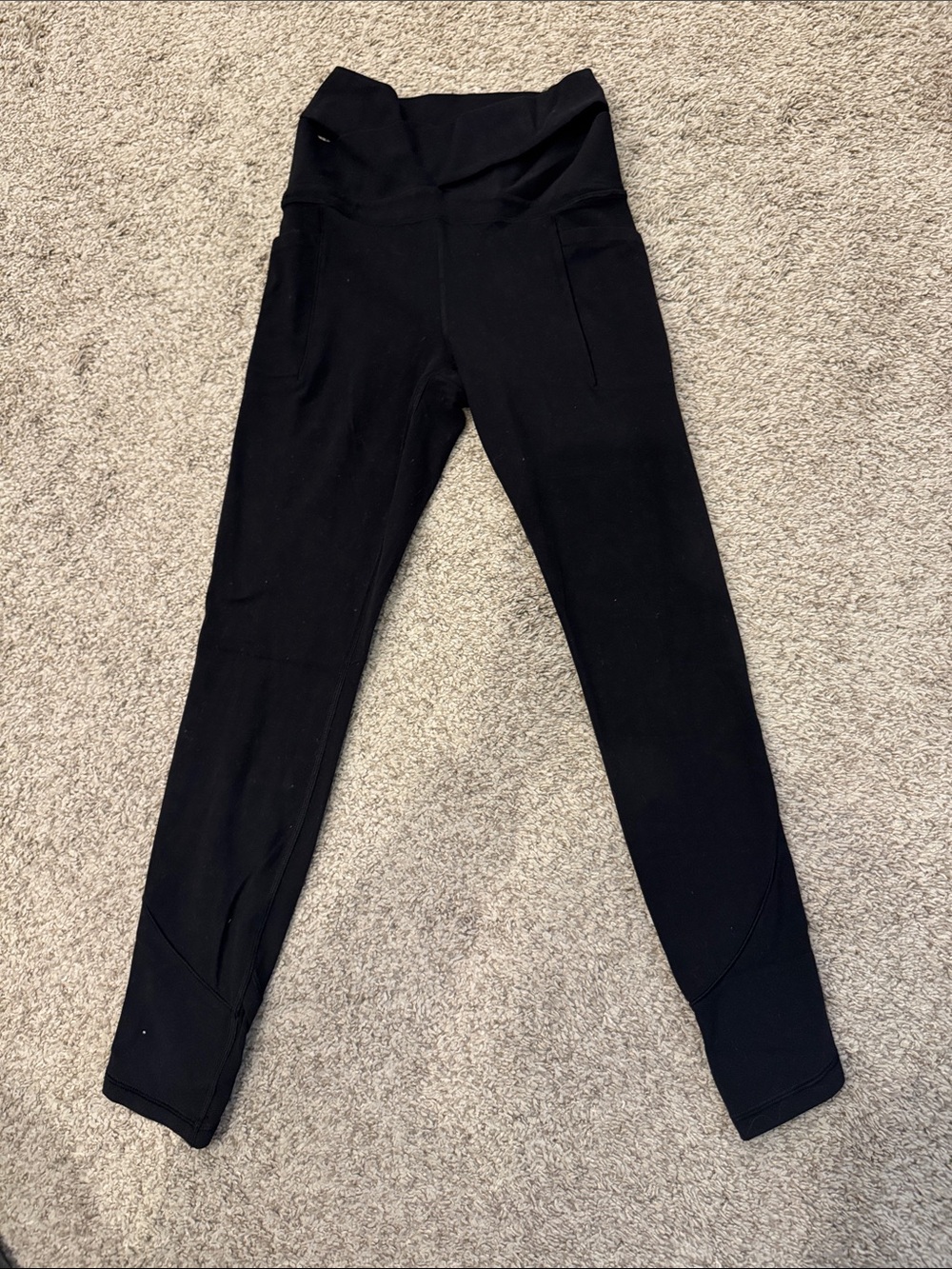 Athleta Salutation Stash Wrap Tight